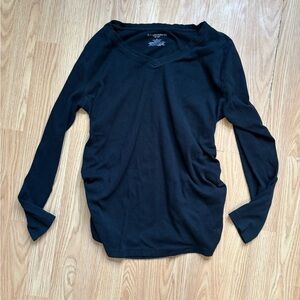 Maternity liz Lange Black Maternity Top